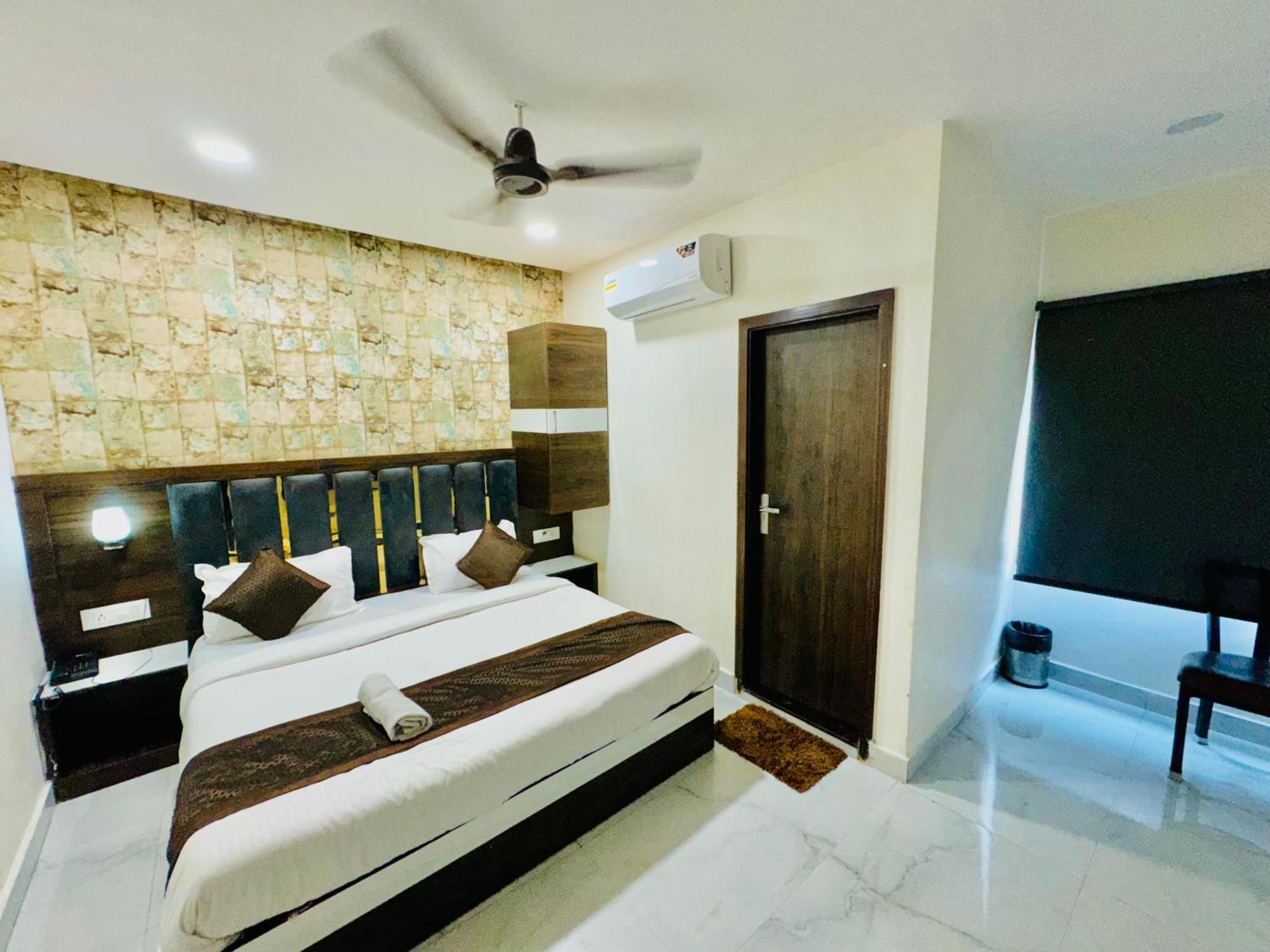 Hotel Gs Amritsar 200 Mtr From Golden Temple Exterior foto